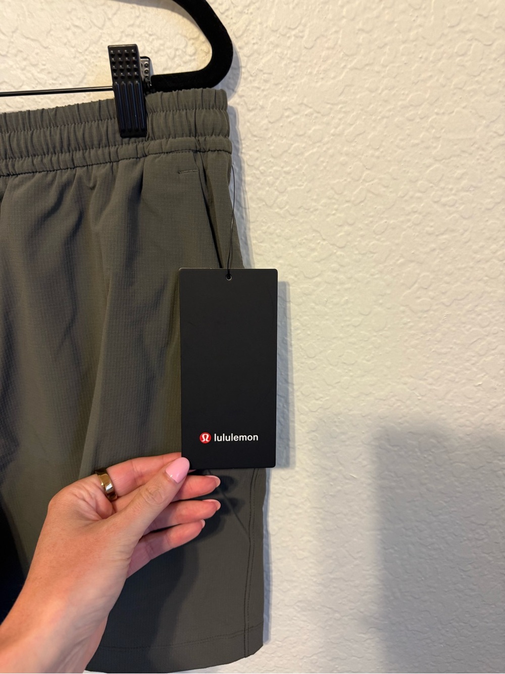 Lululemon Men’s Strech Ripstop Short 5” Olive Green - Picture 3 of 6